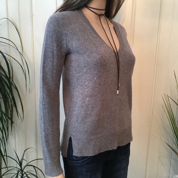 J CREW GRAY KNIT with LEATHER ELBOW PATCHES - Picture 3 of 8